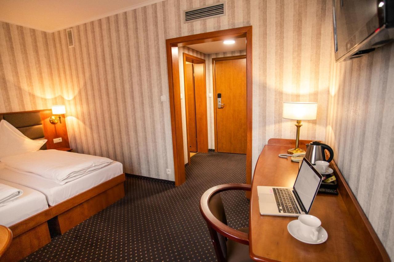 Premium Hotel Bacero Wrocław Kültér fotó